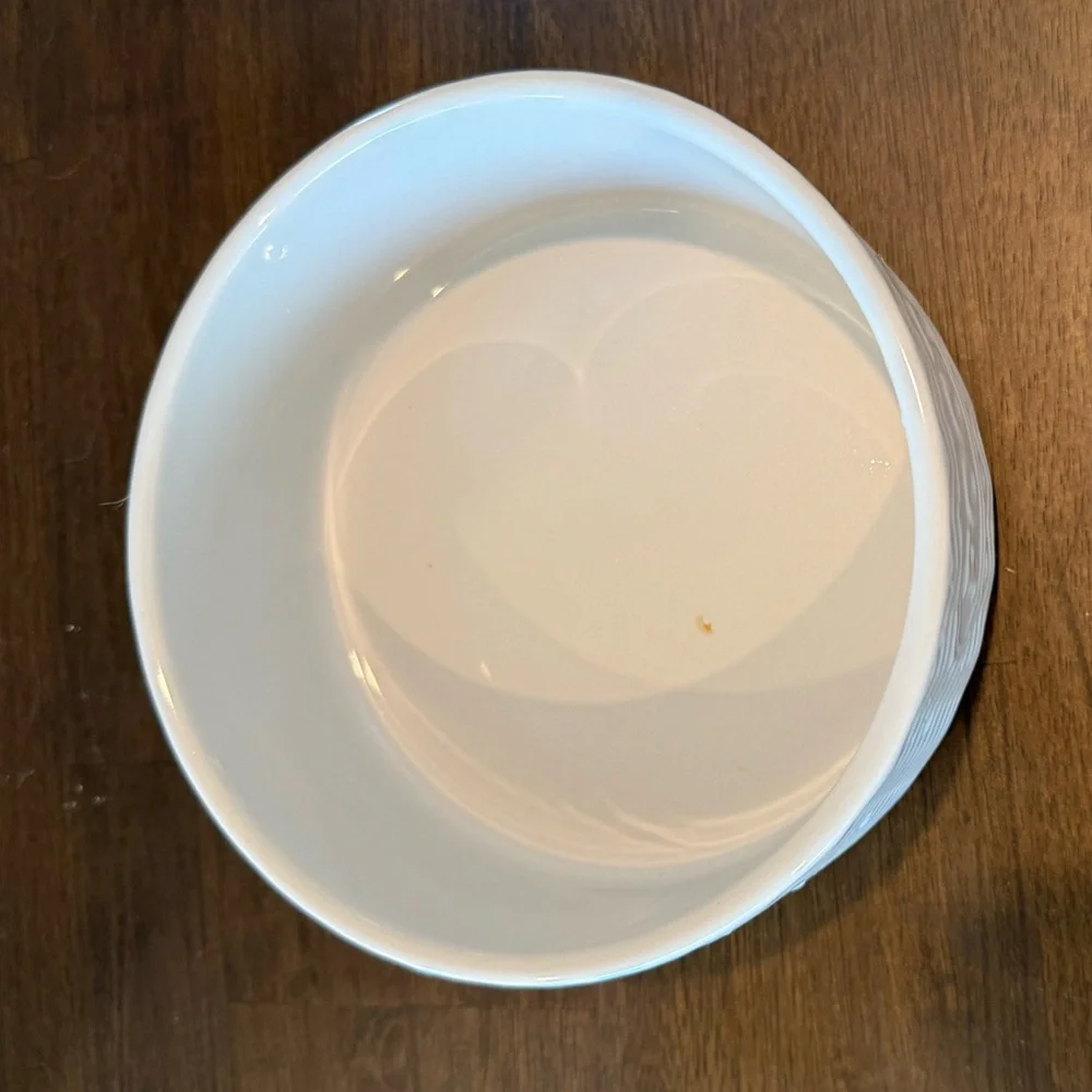 SIGNATURE White Ceramic Pet Food Bowl